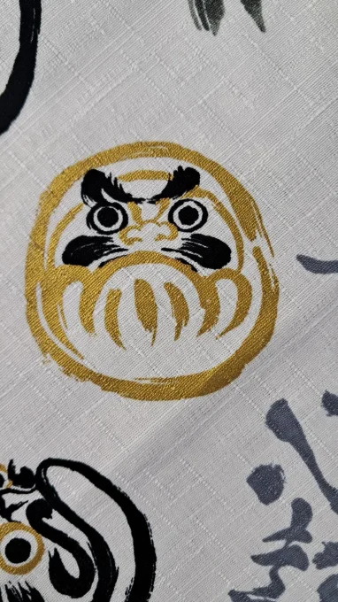 tissu japonais daruma blanc