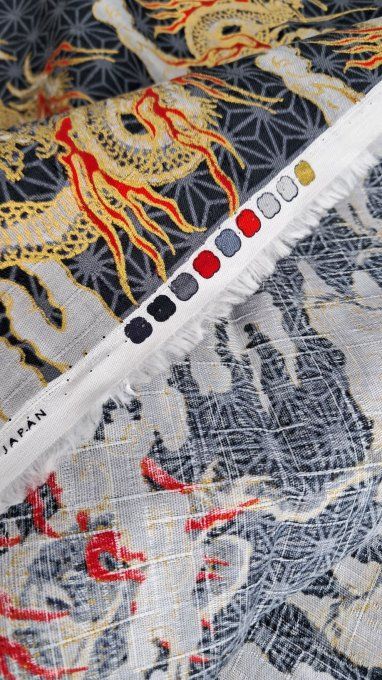 tissu japonais dragon gris