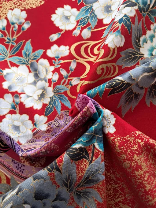 tissu japonais personnage Murasaki rouge